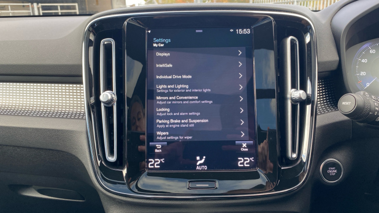 Volvo Xc40 2.0 B4P R DESIGN 5dr Auto Petrol Estate